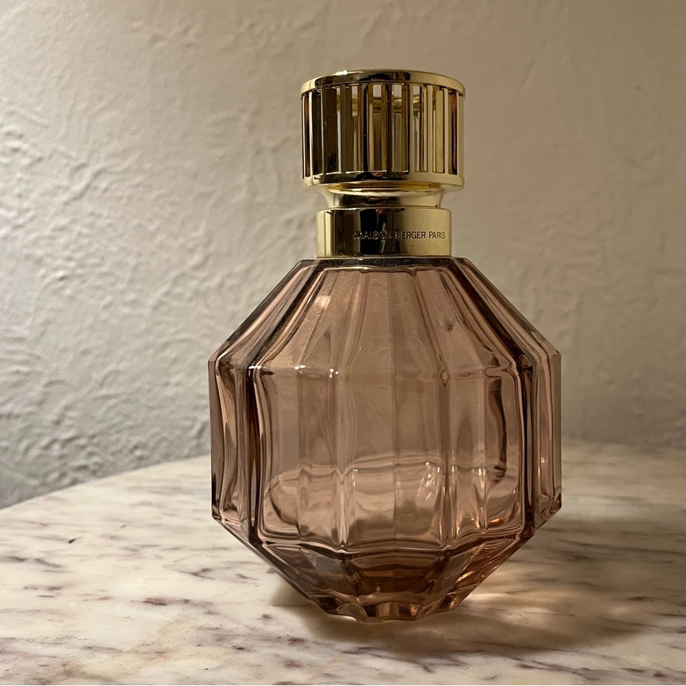Pink and Gold Lampe Berger.